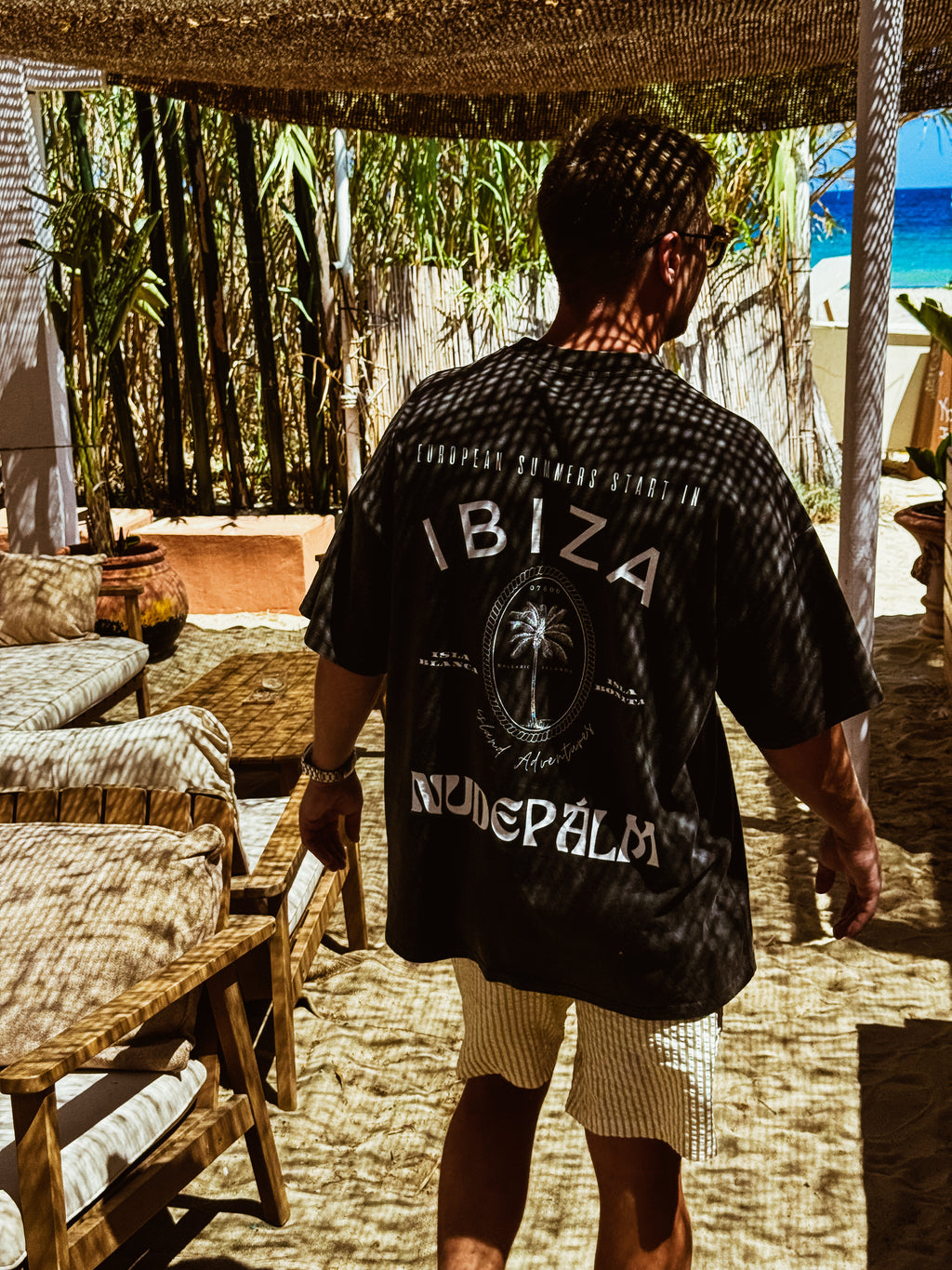 ICONIC IBIZA ISLAND T - SUN SOAKED BLACK