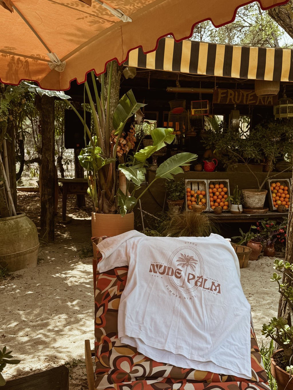 ICONIC IBIZA ISLAND T - SHIRT - BLANCO