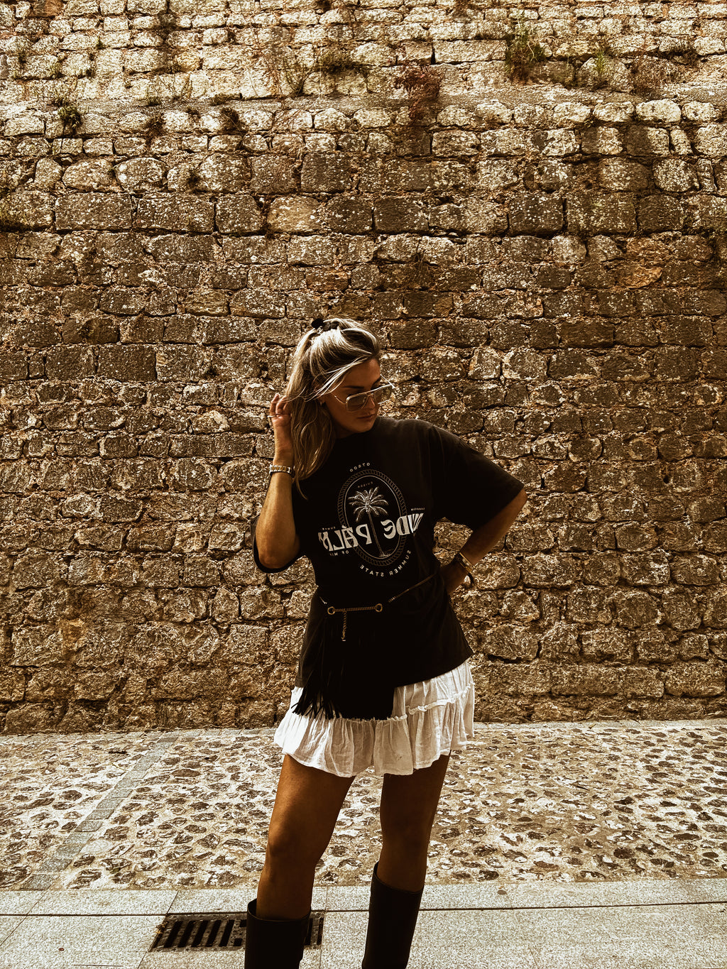 ICONIC IBIZA ISLAND T - SUN SOAKED BLACK