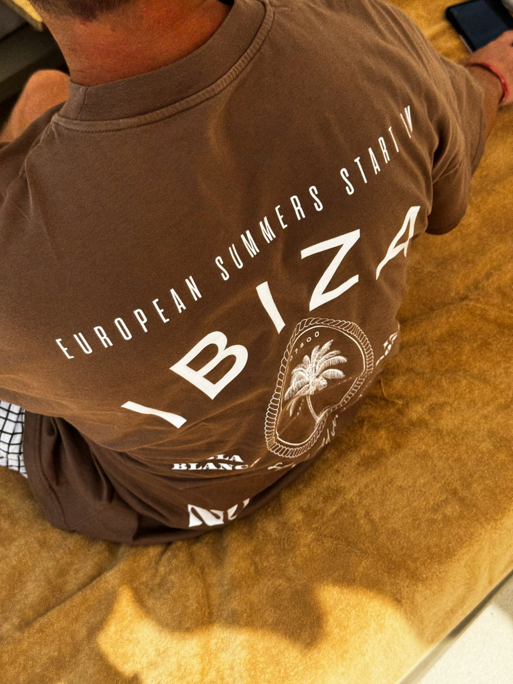 ISLAND ICONIC IBIZA  T - SHIRT - SUN-SOAKED TAN | OVERSIZED FIT - UNISEX