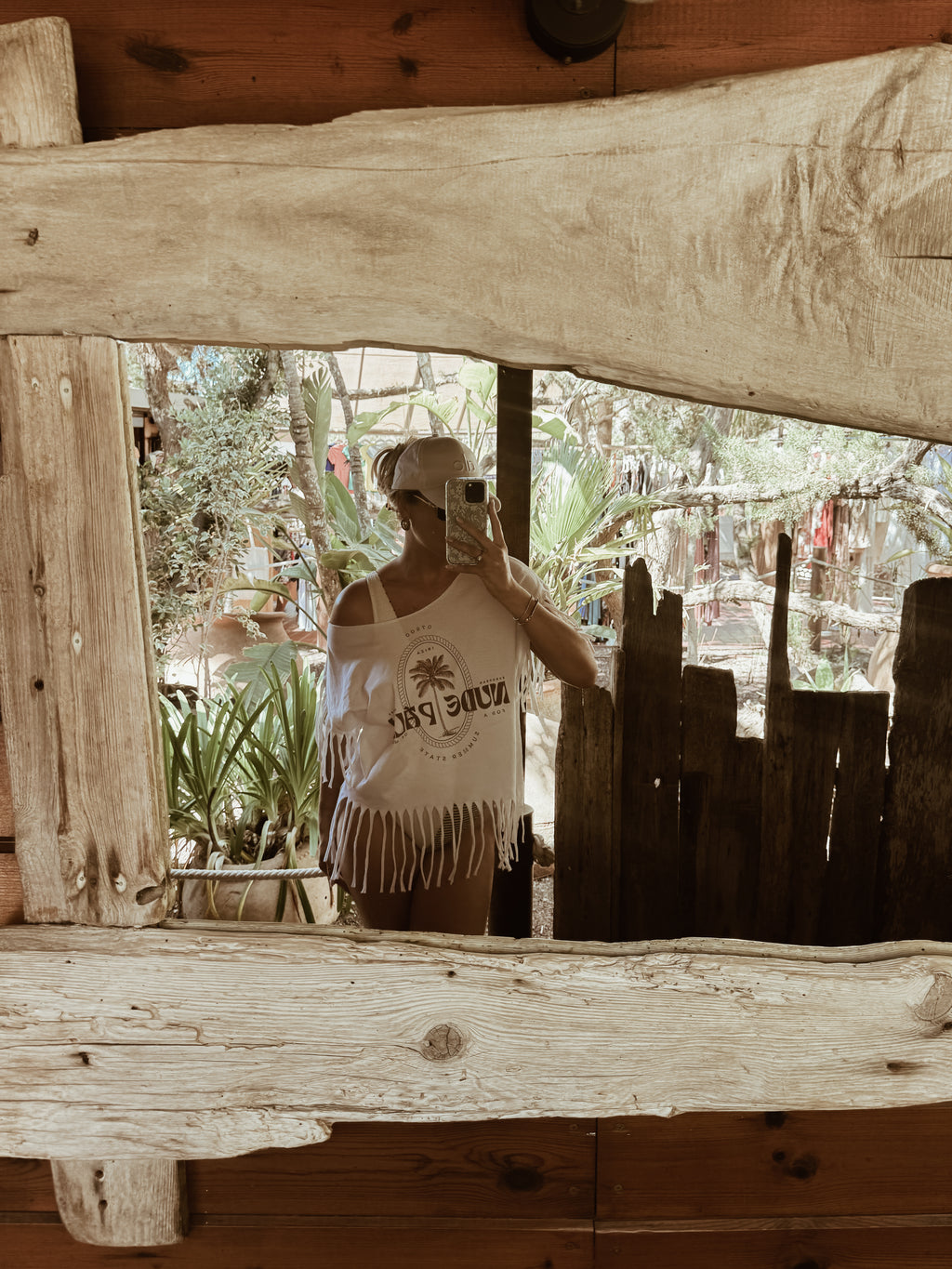 BOHEMÉ FRINGE OFF THE SHOULDER T-SHIRT | ICONIC ISLAND BLANCO