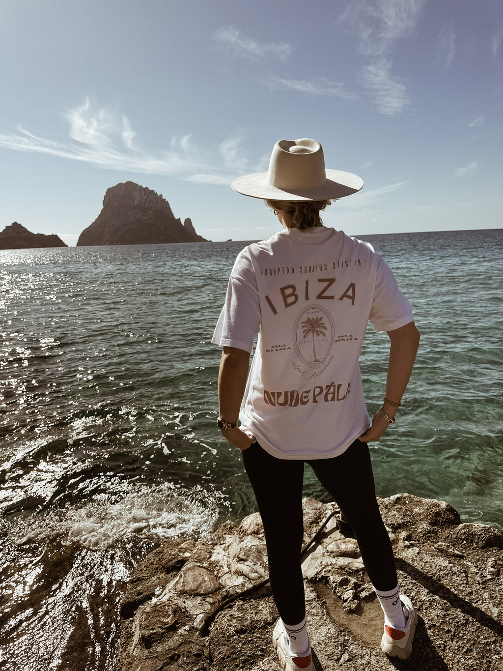 ICONIC IBIZA ISLAND T - SHIRT - BLANCO