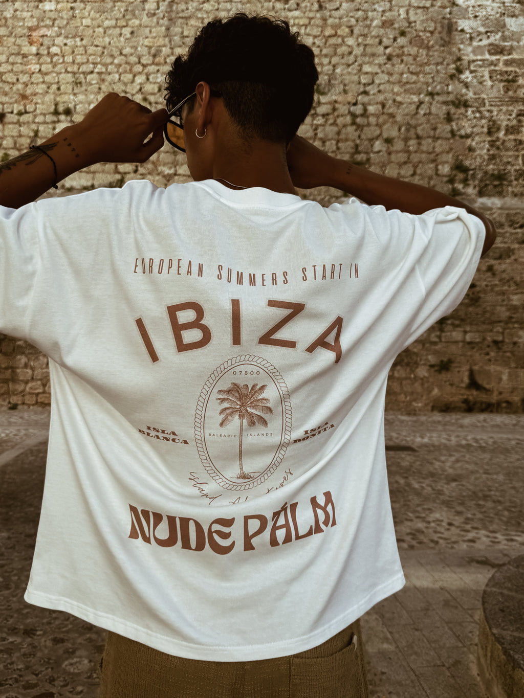 ICONIC IBIZA ISLAND T - SHIRT - BLANCO